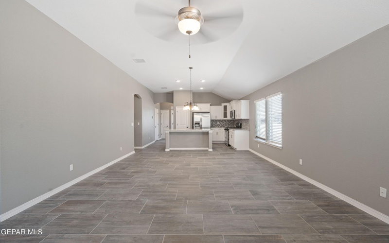 13840 Summer Hail Avenue, El Paso, TX 79928, 4 Bedrooms Bedrooms, ,3 BathroomsBathrooms,Residential,For Sale,13840 Summer Hail Avenue,0,940067