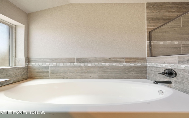 13837 Victory Sky Avenue, El Paso, TX 79928, 4 Bedrooms Bedrooms, ,3 BathroomsBathrooms,Residential,For Sale,13837 Victory Sky Avenue,0,940071