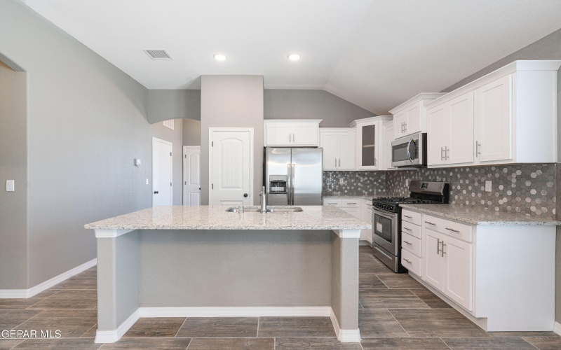 528 Caddo Lane, Clint, TX 79836, 4 Bedrooms Bedrooms, ,3 BathroomsBathrooms,Residential,For Sale,528 Caddo Lane,0,940074