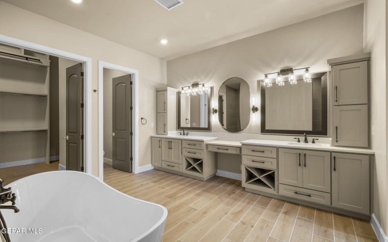 6400 CADENCE RIVER, El Paso, TX 79932, 4 Bedrooms Bedrooms, ,6 BathroomsBathrooms,Residential,For Sale,6400 CADENCE RIVER,0,940077