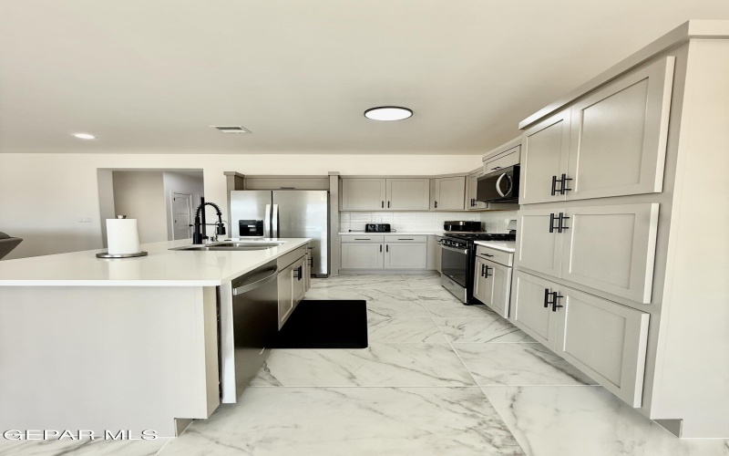 15052 DESTINATION, El Paso, TX 79938, 3 Bedrooms Bedrooms, ,2 BathroomsBathrooms,Residential,For Sale,15052 DESTINATION,0,940090