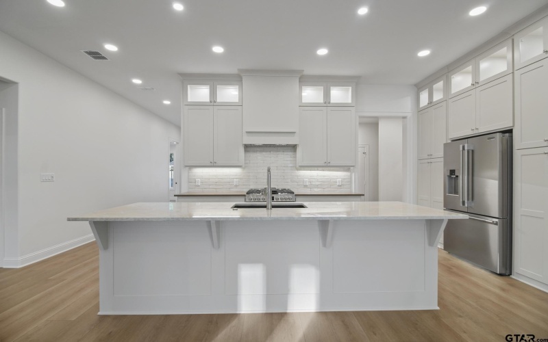 9244 Villas Ct, Tyler, TX 75703, 3 Bedrooms Bedrooms, ,3 BathroomsBathrooms,Residential,For Sale,9244 Villas Ct,0,26003469