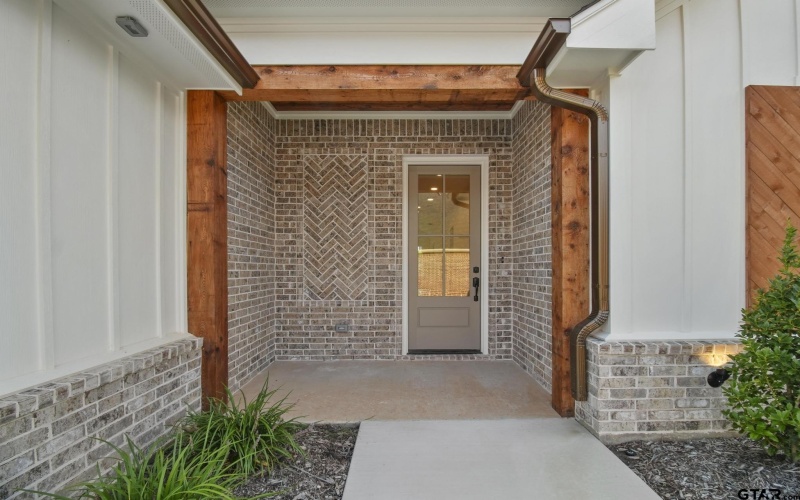 9244 Villas Ct, Tyler, TX 75703, 3 Bedrooms Bedrooms, ,3 BathroomsBathrooms,Residential,For Sale,9244 Villas Ct,0,26003469