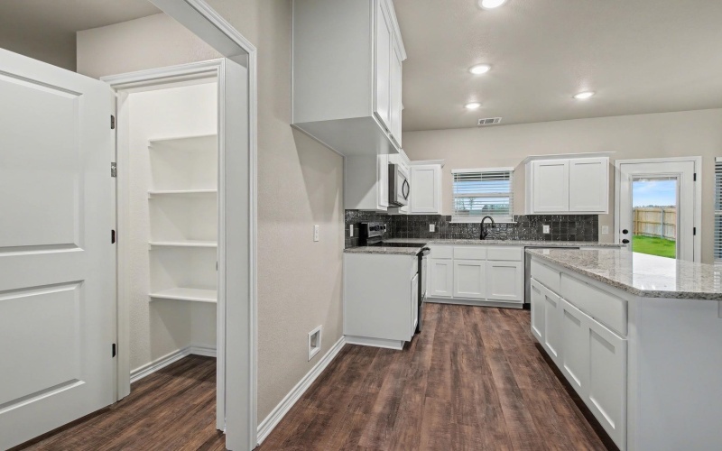 206 Water Well Road, Burnet, TX 78611-0000, 3 Bedrooms Bedrooms, ,2 BathroomsBathrooms,Residential,For Sale,206 Water Well Road,0,176917