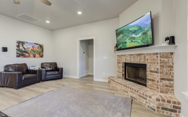 2915 Tractor Avenue, Wolfforth, TX 79382, 4 Habitaciones Habitaciones , ,3 BañosBaños,Residential,En Venta,2915 Tractor Avenue,0,202603278