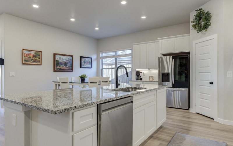 2915 Tractor Avenue, Wolfforth, TX 79382, 4 Habitaciones Habitaciones , ,3 BañosBaños,Residential,En Venta,2915 Tractor Avenue,0,202603278