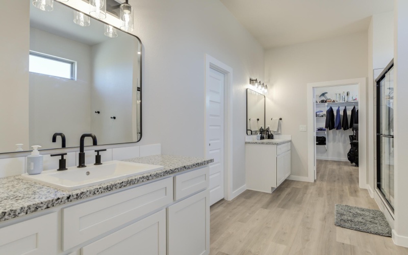 2915 Tractor Avenue, Wolfforth, TX 79382, 4 Habitaciones Habitaciones , ,3 BañosBaños,Residential,En Venta,2915 Tractor Avenue,0,202603278