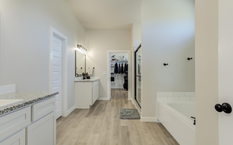 2915 Tractor Avenue, Wolfforth, TX 79382, 4 Habitaciones Habitaciones , ,3 BañosBaños,Residential,En Venta,2915 Tractor Avenue,0,202603278