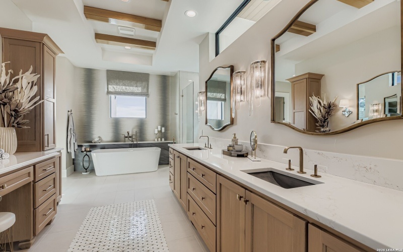 11406 Montell Point, Boerne, TX 78006, 4 Bedrooms Bedrooms, ,5 BathroomsBathrooms,Residential,For Sale,11406 Montell Point,0,1947987