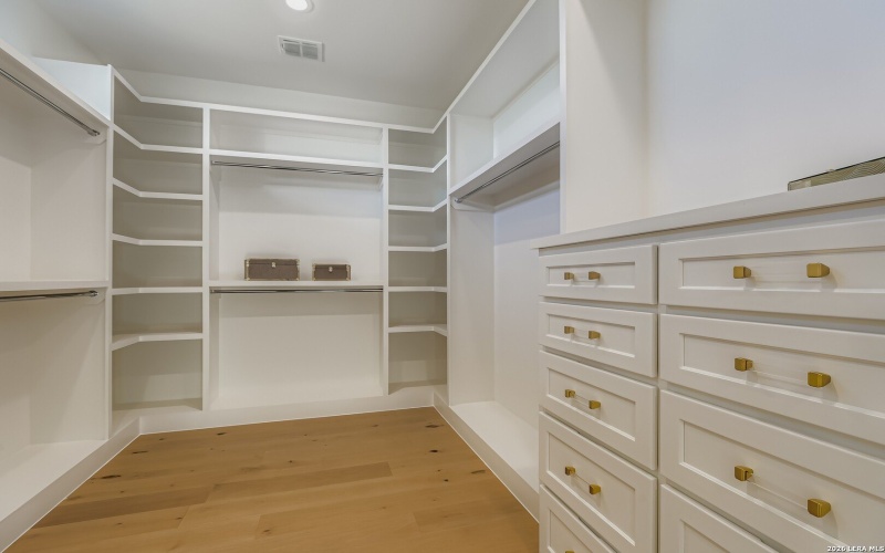 11406 Montell Point, Boerne, TX 78006, 4 Bedrooms Bedrooms, ,5 BathroomsBathrooms,Residential,For Sale,11406 Montell Point,0,1947987