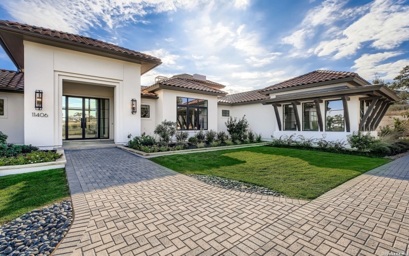 11406 Montell Point, Boerne, TX 78006, 4 Bedrooms Bedrooms, ,5 BathroomsBathrooms,Residential,For Sale,11406 Montell Point,0,1947987