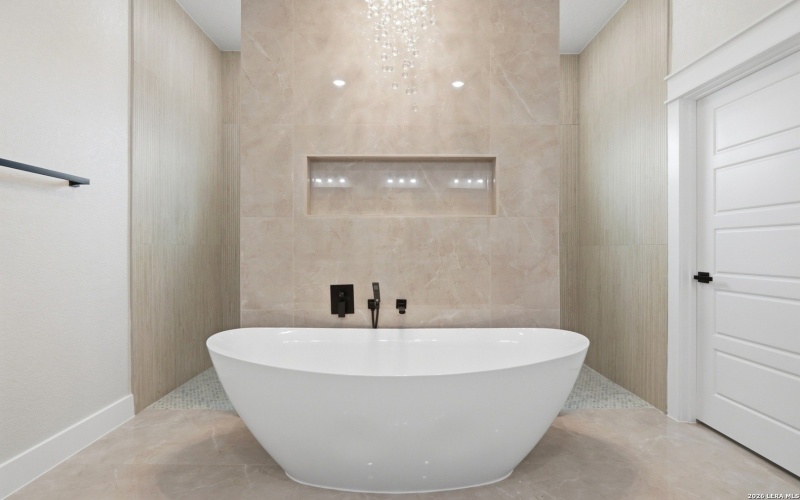 140 Sunset, La Vernia, TX 78121, 5 Bedrooms Bedrooms, ,3 BathroomsBathrooms,Residential,For Sale,140 Sunset,0,1948210