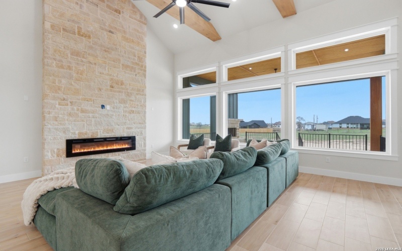 140 Sunset, La Vernia, TX 78121, 5 Bedrooms Bedrooms, ,3 BathroomsBathrooms,Residential,For Sale,140 Sunset,0,1948210