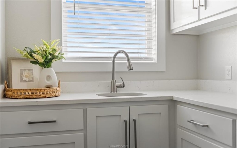 7844 Mathis Creek Drive, Bryan, TX 77808-1547, 4 Habitaciones Habitaciones , ,3 BañosBaños,Residential,En Venta,7844 Mathis Creek Drive,0,26003132