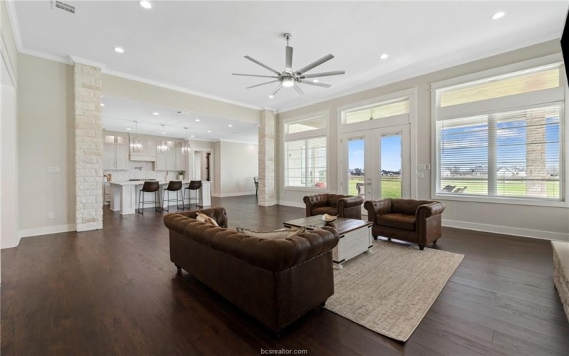 7844 Mathis Creek Drive, Bryan, TX 77808-1547, 4 Habitaciones Habitaciones , ,3 BañosBaños,Residential,En Venta,7844 Mathis Creek Drive,0,26003132