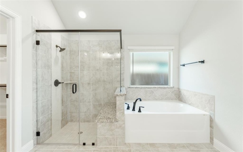 4009 Rayfield Lane, Mesquite, TX 75181, 3 Bedrooms Bedrooms, ,2 BathroomsBathrooms,Residential,For Sale,4009 Rayfield Lane,20712767