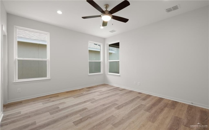 1409 Zurich Avenue, McAllen, TX 78504, 2 Habitaciones Habitaciones , ,2 BañosBaños,Residential,En Venta,1409 Zurich Avenue,0,497622