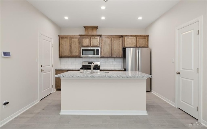 1308 Zurich Avenue, McAllen, TX 78504, 2 Bedrooms Bedrooms, ,2 BathroomsBathrooms,Residential,For Sale,1308 Zurich Avenue,0,497628