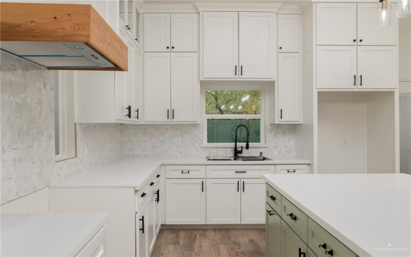 5308 Shalom Drive, Edinburg, TX 78539, 3 Habitaciones Habitaciones , ,2 BañosBaños,Residential,En Venta,5308 Shalom Drive,0,497675