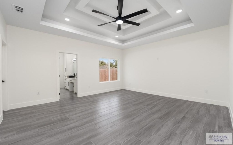 303 RED OAK DR., LOS FRESNOS, TX 78566, 4 Habitaciones Habitaciones , ,3 BañosBaños,Residential,En Venta,303 RED OAK DR.,0,29774859