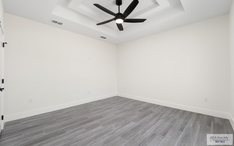 303 RED OAK DR., LOS FRESNOS, TX 78566, 4 Habitaciones Habitaciones , ,3 BañosBaños,Residential,En Venta,303 RED OAK DR.,0,29774859