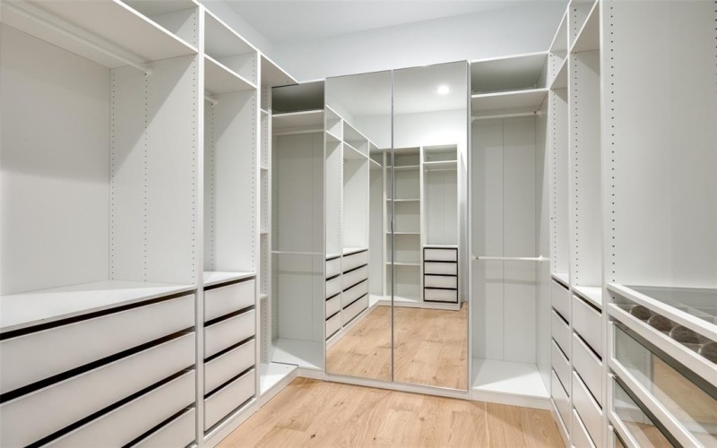 3842 Eaton Drive, Dallas, TX 75220, 5 Habitaciones Habitaciones , ,6 BañosBaños,Residential,En Venta,3842 Eaton Drive,0,21103874