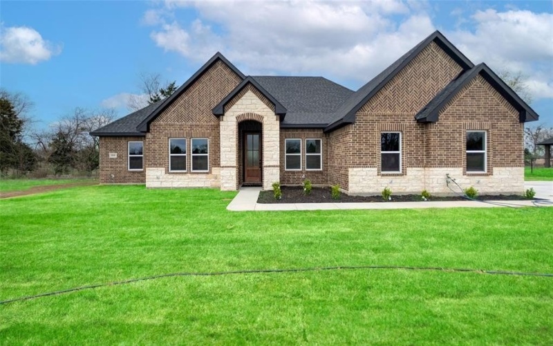 956 County Road 4108, Greenville, TX 75401, 4 Habitaciones Habitaciones , ,2 BañosBaños,Residential,En Venta,956 County Road 4108,0,21206831