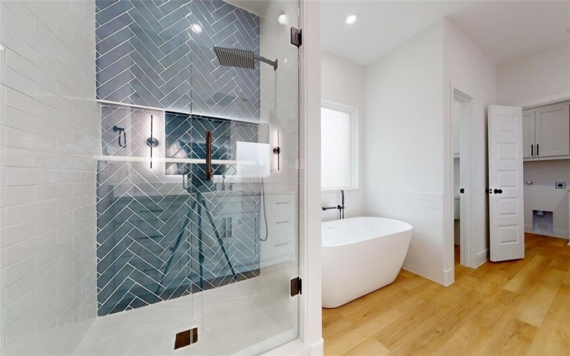 956 County Road 4108, Greenville, TX 75401, 4 Habitaciones Habitaciones , ,2 BañosBaños,Residential,En Venta,956 County Road 4108,0,21206831