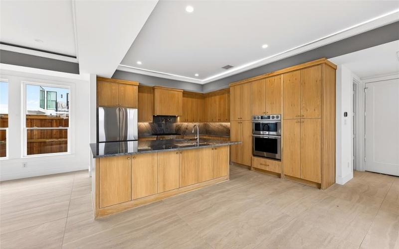 328 Lavender Drive, Richardson, TX 75081, 5 Habitaciones Habitaciones , ,6 BañosBaños,Residential,En Venta,328 Lavender Drive,0,21175086