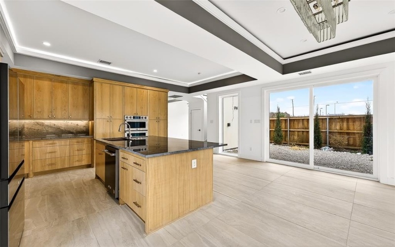 328 Lavender Drive, Richardson, TX 75081, 5 Habitaciones Habitaciones , ,6 BañosBaños,Residential,En Venta,328 Lavender Drive,0,21175086