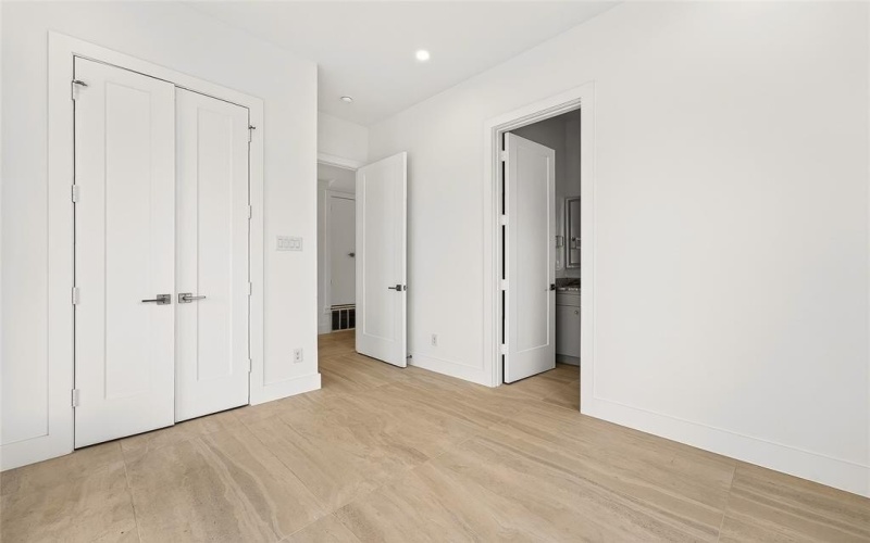 328 Lavender Drive, Richardson, TX 75081, 5 Habitaciones Habitaciones , ,6 BañosBaños,Residential,En Venta,328 Lavender Drive,0,21175086