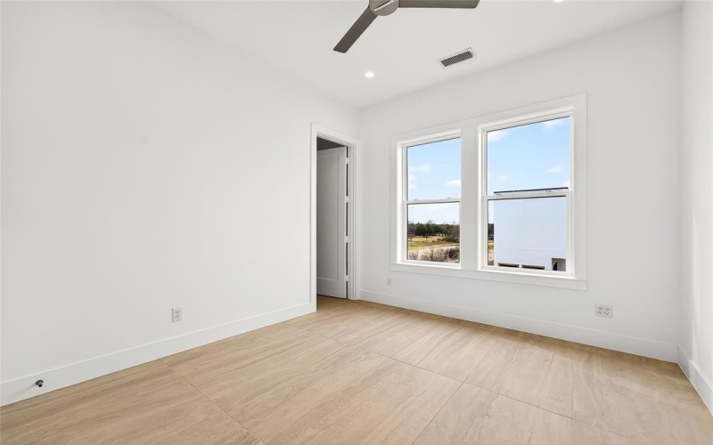 328 Lavender Drive, Richardson, TX 75081, 5 Habitaciones Habitaciones , ,6 BañosBaños,Residential,En Venta,328 Lavender Drive,0,21175086