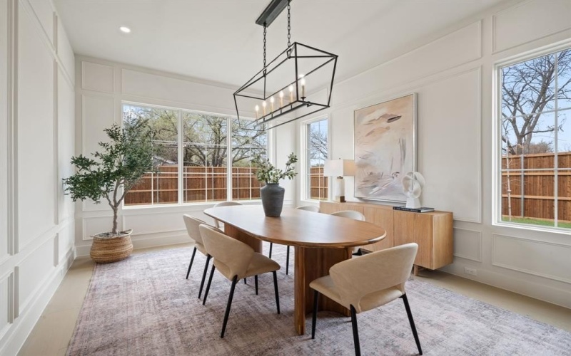 10917 Beauty Lane, Dallas, TX 75229, 4 Bedrooms Bedrooms, ,5 BathroomsBathrooms,Residential,For Sale,10917 Beauty Lane,0,21175552