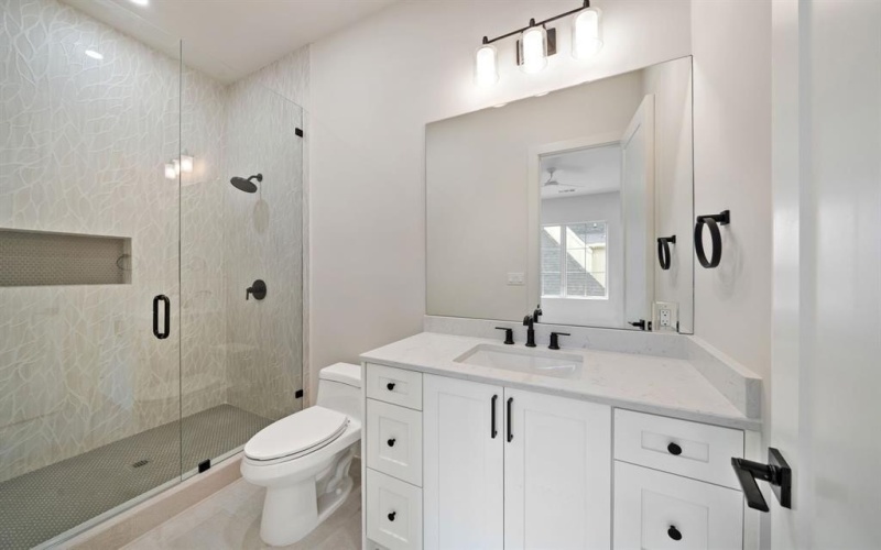 10917 Beauty Lane, Dallas, TX 75229, 4 Bedrooms Bedrooms, ,5 BathroomsBathrooms,Residential,For Sale,10917 Beauty Lane,0,21175552