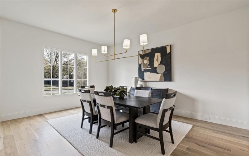 3207 Latham Drive, Dallas, TX 75229, 5 Habitaciones Habitaciones , ,6 BañosBaños,Residential,En Venta,3207 Latham Drive,0,21182275