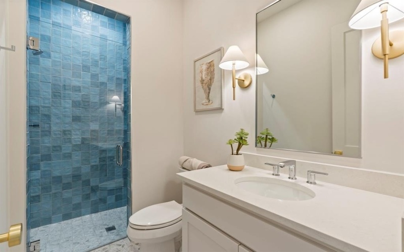 3207 Latham Drive, Dallas, TX 75229, 5 Habitaciones Habitaciones , ,6 BañosBaños,Residential,En Venta,3207 Latham Drive,0,21182275