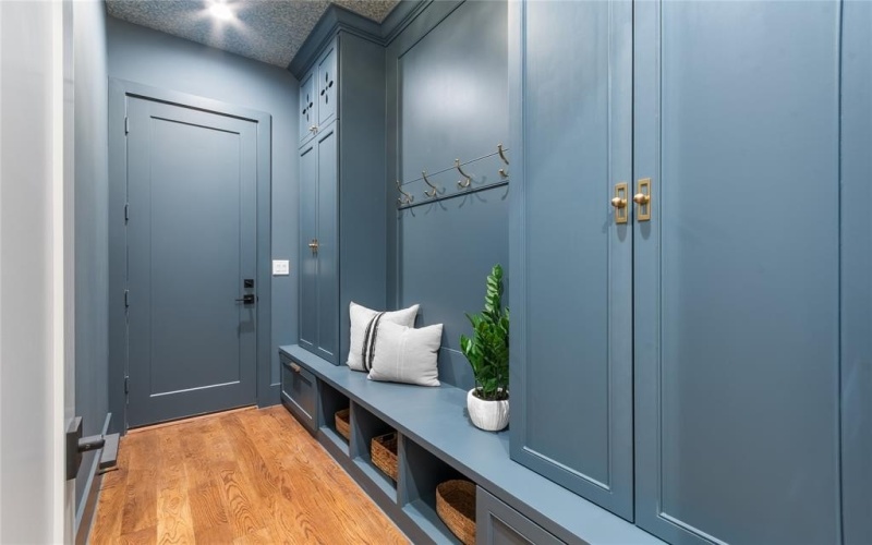 8611 San Fernando Way, Dallas, TX 75218, 4 Habitaciones Habitaciones , ,3 BañosBaños,Residential,En Venta,8611 San Fernando Way,0,21195101