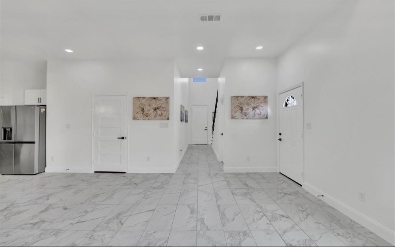 2902 Jim Street, Dallas, TX 75212, 3 Habitaciones Habitaciones , ,3 BañosBaños,Residential,En Venta,2902 Jim Street,0,21201678