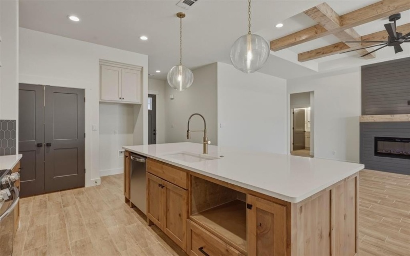 421 Redbud Lane, Tolar, TX 76476, 4 Habitaciones Habitaciones , ,2 BañosBaños,Residential,En Venta,421 Redbud Lane,0,21201854