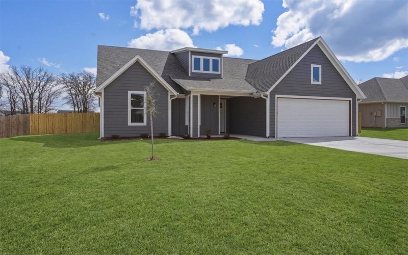 421 Redbud Lane, Tolar, TX 76476, 4 Habitaciones Habitaciones , ,2 BañosBaños,Residential,En Venta,421 Redbud Lane,0,21201854