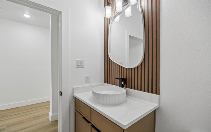 2402 Dyson Street, Dallas, TX 75215, 3 Habitaciones Habitaciones , ,3 BañosBaños,Residential,En Venta,2402 Dyson Street,0,21202216