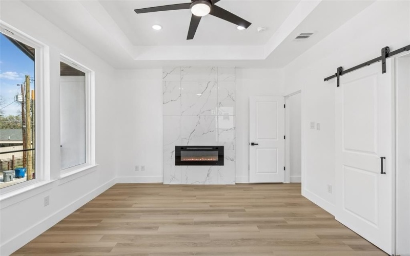 2402 Dyson Street, Dallas, TX 75215, 3 Habitaciones Habitaciones , ,3 BañosBaños,Residential,En Venta,2402 Dyson Street,0,21202216