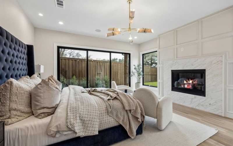 7272 Tangleglen Place, Dallas, TX 75248, 5 Habitaciones Habitaciones , ,6 BañosBaños,Residential,En Venta,7272 Tangleglen Place,0,21202331