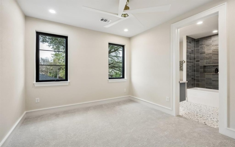 7272 Tangleglen Place, Dallas, TX 75248, 5 Habitaciones Habitaciones , ,6 BañosBaños,Residential,En Venta,7272 Tangleglen Place,0,21202331