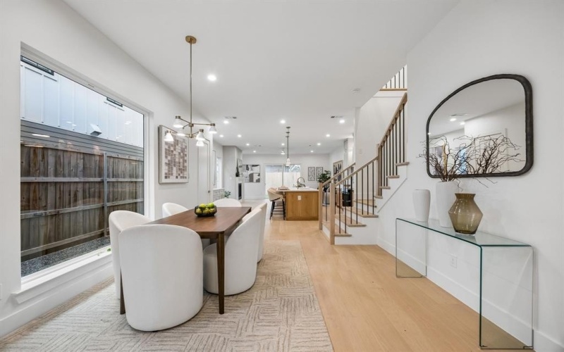 5605 Santa Fe Avenue, Dallas, TX 75214, 4 Habitaciones Habitaciones , ,3 BañosBaños,Residential,En Venta,5605 Santa Fe Avenue,0,21202817