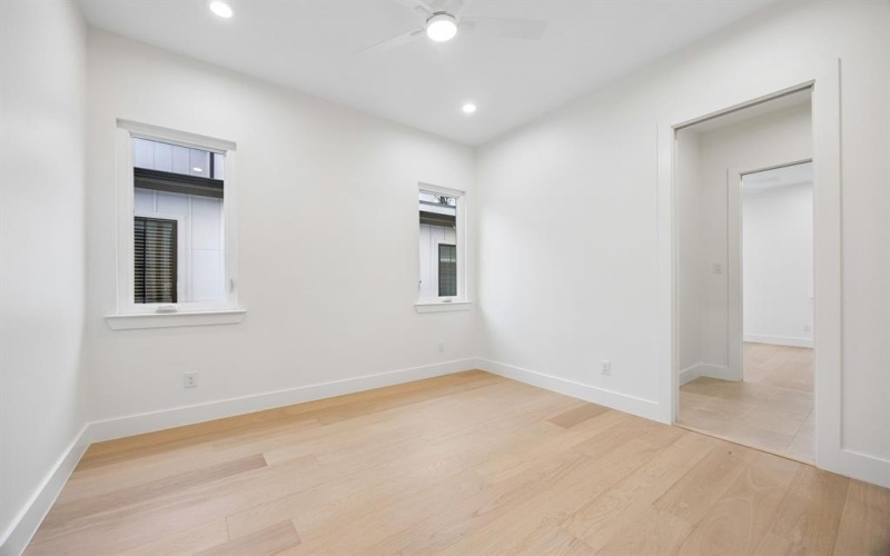 5605 Santa Fe Avenue, Dallas, TX 75214, 4 Habitaciones Habitaciones , ,3 BañosBaños,Residential,En Venta,5605 Santa Fe Avenue,0,21202817