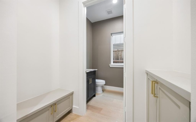 5605 Santa Fe Avenue, Dallas, TX 75214, 4 Habitaciones Habitaciones , ,3 BañosBaños,Residential,En Venta,5605 Santa Fe Avenue,0,21202817