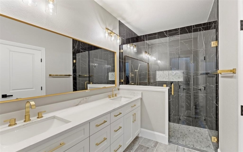 1207 Highland Drive, Arlington, TX 76010, 4 Habitaciones Habitaciones , ,2 BañosBaños,Residential,En Venta,1207 Highland Drive,0,21203316