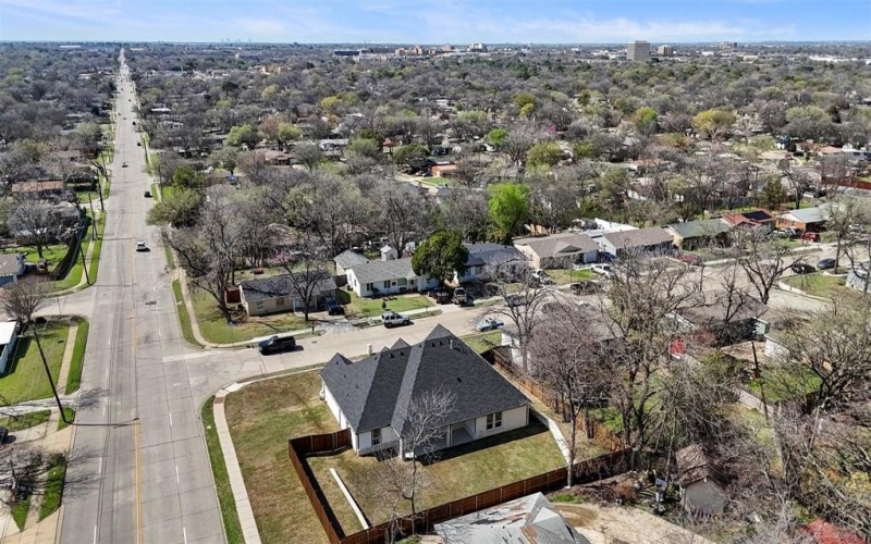 1207 Highland Drive, Arlington, TX 76010, 4 Habitaciones Habitaciones , ,2 BañosBaños,Residential,En Venta,1207 Highland Drive,0,21203316