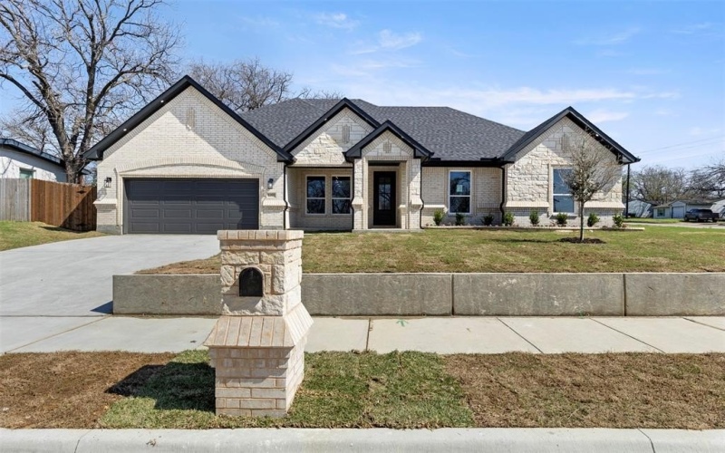 1207 Highland Drive, Arlington, TX 76010, 4 Habitaciones Habitaciones , ,2 BañosBaños,Residential,En Venta,1207 Highland Drive,0,21203316